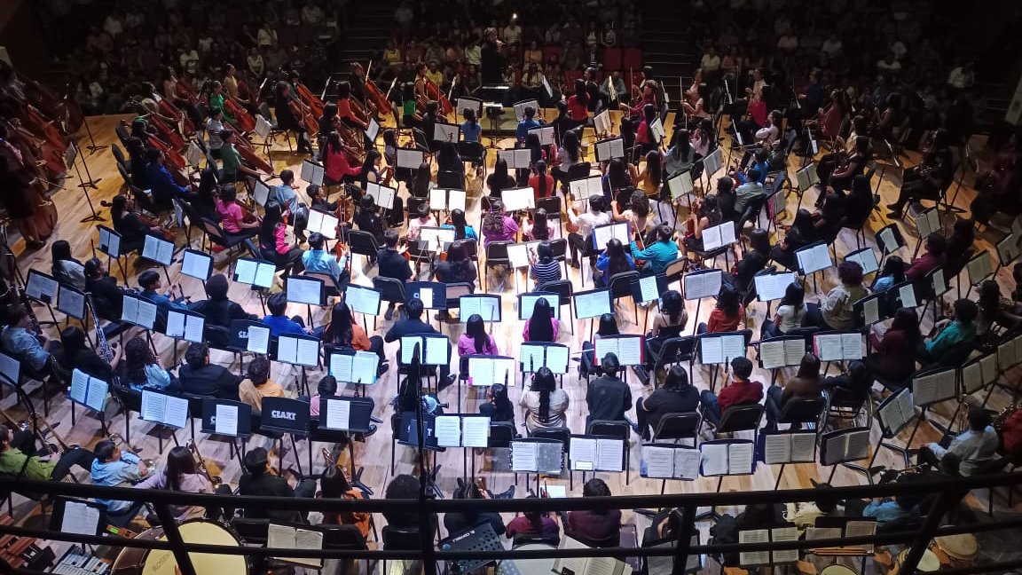 MÁS DE 200 TALENTOS JUVENILES CELEBRAN LA MÚSICA EN EL ENCUENTRO ORQUESTAL DEL MAR Y DEL DESIERTO